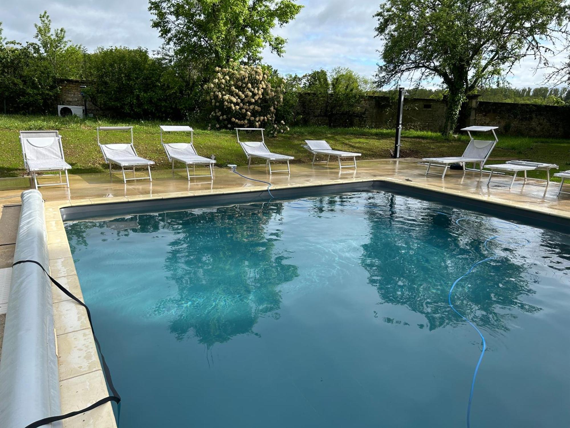 Le Parc Villa Coulanges-sur-Yonne ภายนอก รูปภาพ